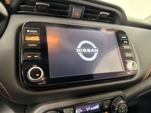 Used 2024 Nissan Kicks SR w/ SR Premium Package FWD image 7