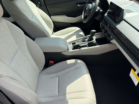New 2026 Honda Accord LX image 25