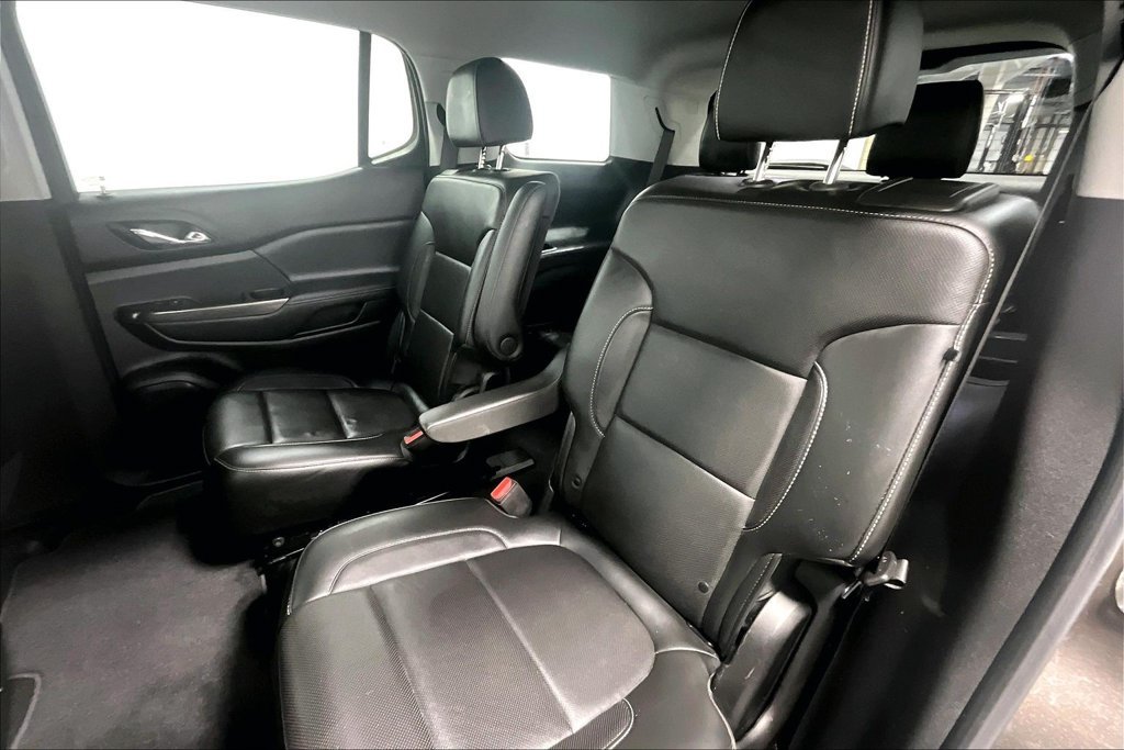 Used 2020 GMC Acadia SLT w/ Premium Package FWD image 31