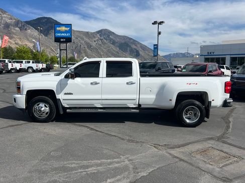 Used 2017 Chevrolet Silverado 3500 High Country w/ Duramax Plus Package AWD/4WD image 11