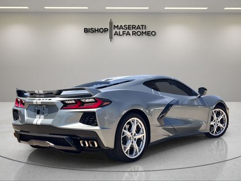 Used 2023 Chevrolet Corvette Stingray Preferred Cpe w/ Z51 Performance Package RWD image 5