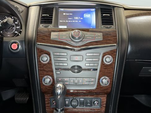 Used 2017 Nissan Armada Platinum RWD image 16