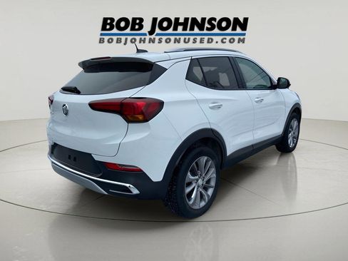 Used 2022 Buick Encore GX Essence w/ Experience Buick Package image 7