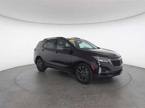 Used 2022 Chevrolet Equinox RS w/ Infotainment Package image 27
