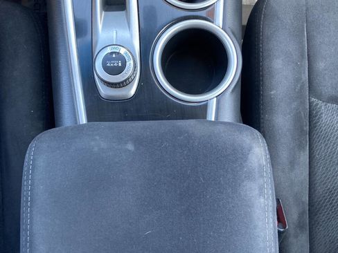 Used 2014 Nissan Pathfinder S image 14