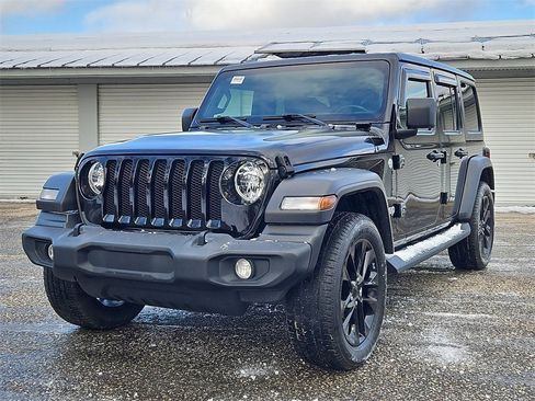 Used 2021 Jeep Wrangler Unlimited Sport image 1