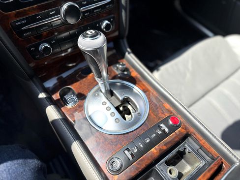 Used 2006 Bentley Flying Spur Flying Spur image 27