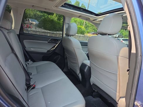 Used 2015 Subaru Forester 2.5i Premium w/ All-Weather Package AWD/4WD image 22