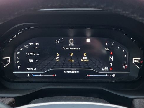 Used 2022 GMC Yukon XL Denali image 14