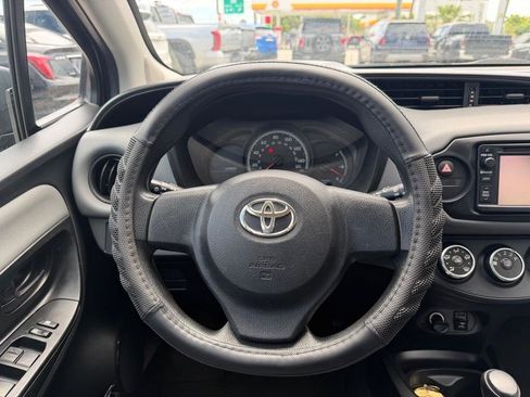 Used 2015 Toyota Yaris L FWD image 15