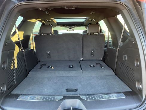 Used 2022 Chevrolet Tahoe Z71 image 25