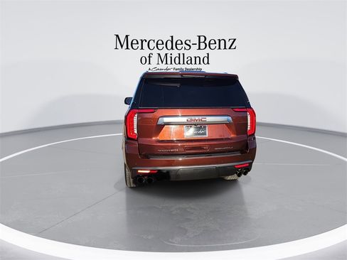 Used 2022 GMC Yukon Denali image 7