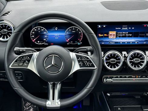 Certified 2025 Mercedes-Benz GLA 250 4MATIC image 14