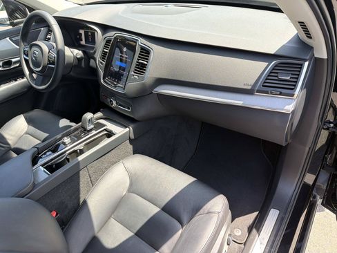 Certified 2023 Volvo XC90 B5 Core AWD/4WD image 27