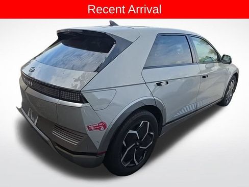 Used 2024 Hyundai Ioniq 5 Limited RWD image 3