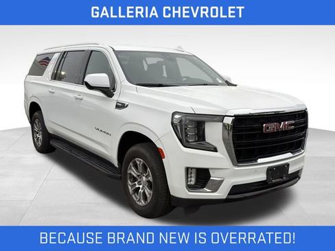Used 2022 GMC Yukon XL SLE w/ Max Trailering Package AWD/4WD image 2