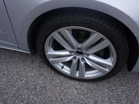 Used 2014 Volkswagen CC Executive FWD image 12
