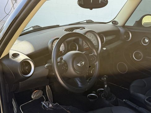 Used 2012 MINI Cooper S image 16