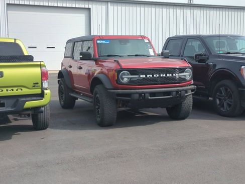 Certified 2022 Ford Bronco Wildtrak image 2