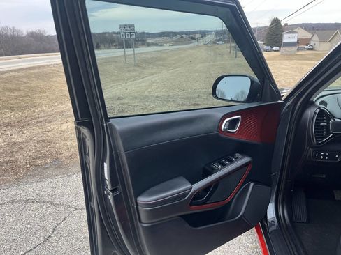 Used 2020 Kia Soul GT-Line Turbo image 10