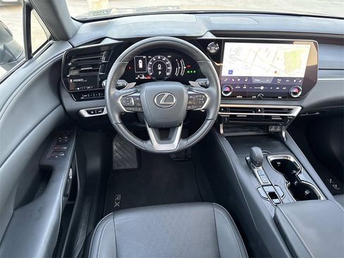 Used 2024 Lexus RX 350 Premium image 9