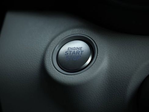 Used 2024 Hyundai Venue SEL image 37