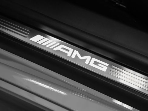 Used 2025 Mercedes-Benz AMG GT 63 image 37