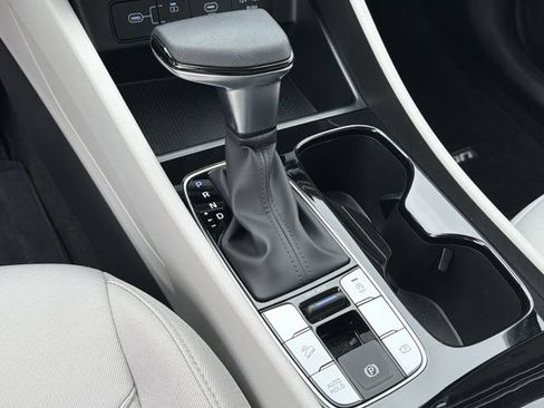 Certified 2026 Hyundai Tucson SE FWD image 31