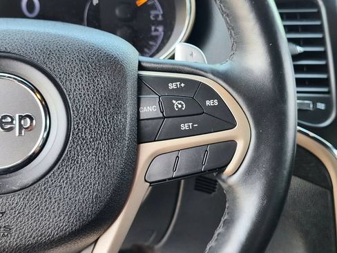 Used 2015 Jeep Grand Cherokee Altitude AWD/4WD image 29