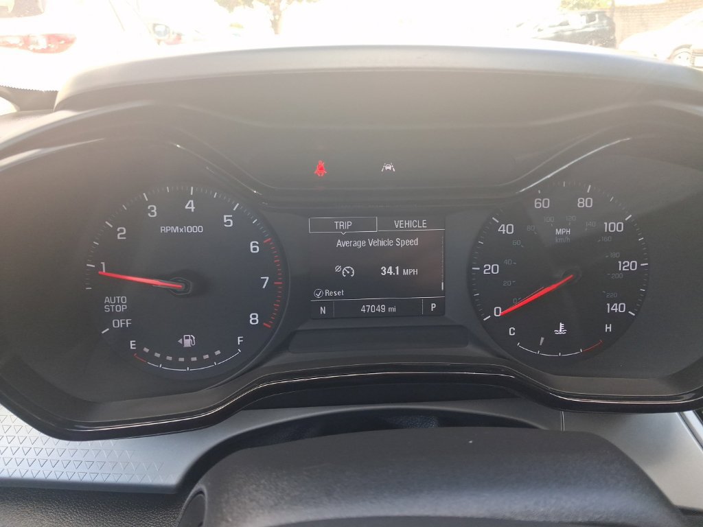 Used 2025 Chevrolet Trax LS FWD image 2