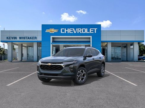 New 2026 Chevrolet Trax LT FWD image 8