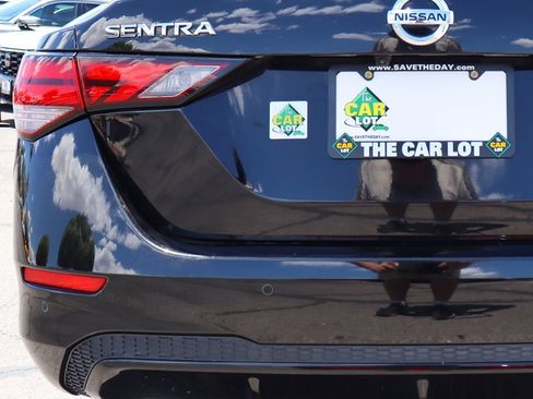 Used 2021 Nissan Sentra SV FWD image 19
