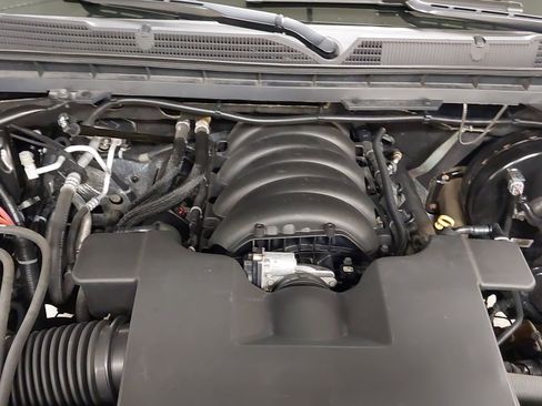 Used 2018 Chevrolet Silverado 1500 LTZ w/ Sport Package image 30