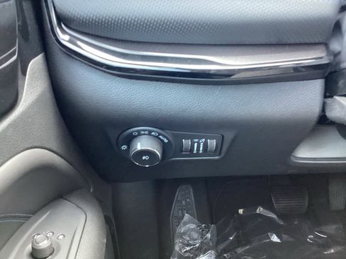 New 2026 Jeep Compass Limited image 19