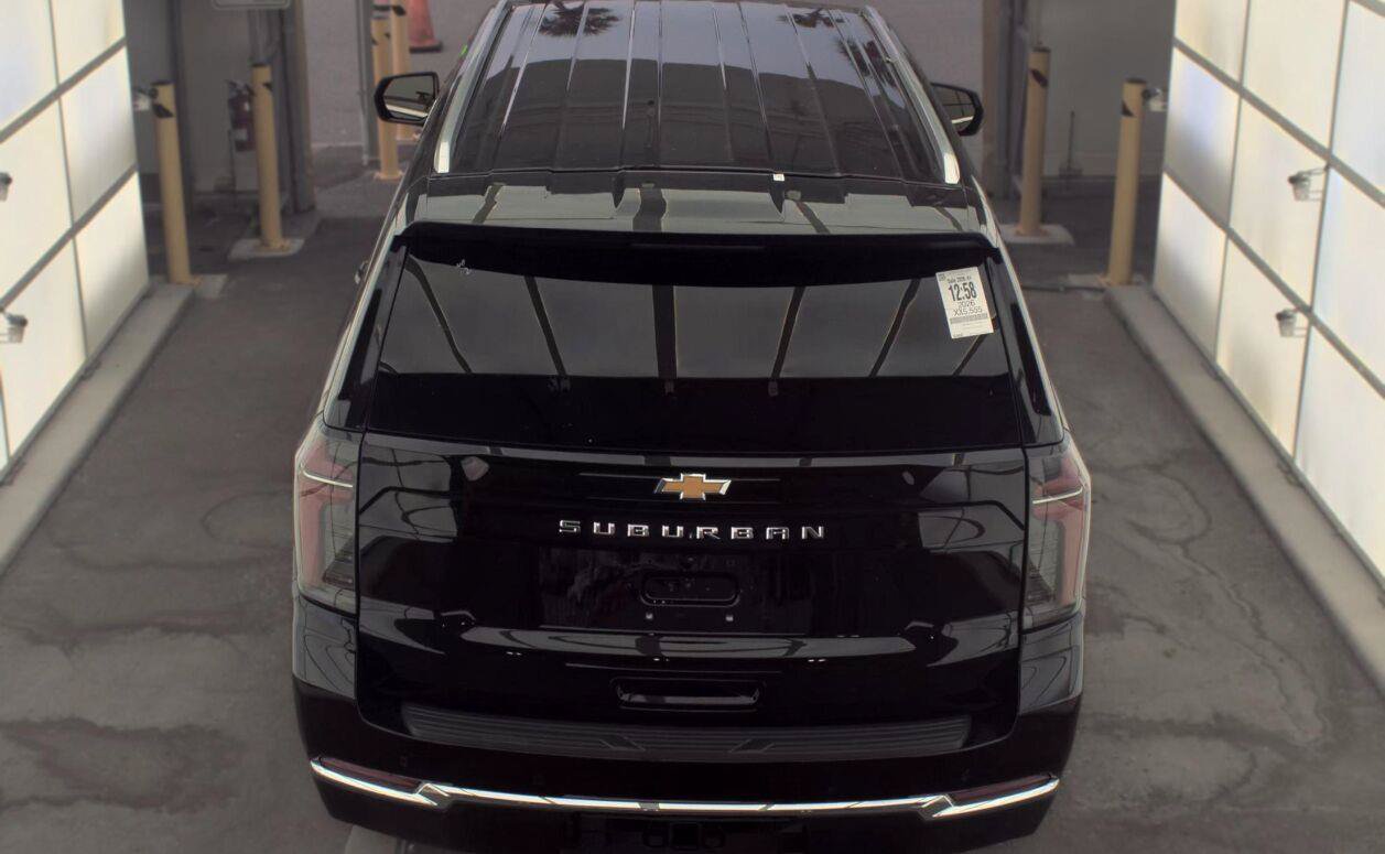 Used 2026 Chevrolet Suburban LS w/ LPO, Dark Essentials Package RWD image 17