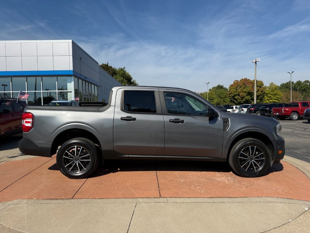 Used 2022 Ford Maverick XL FWD image 8