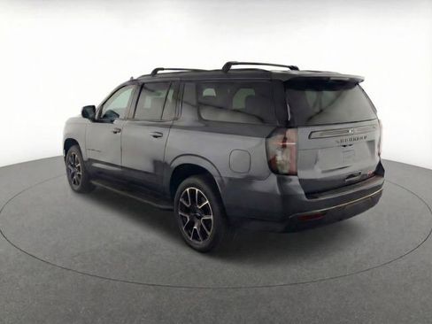 Used 2022 Chevrolet Suburban RST w/ Luxury Package image 14