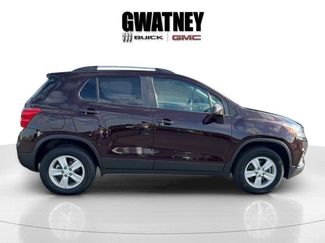 Used 2022 Chevrolet Trax LT w/ Driver Confidence Package AWD/4WD video 2