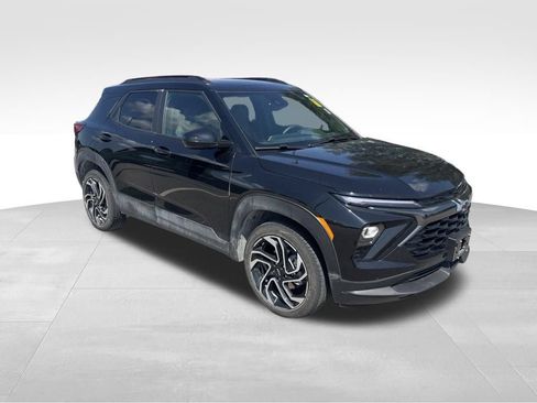 Used 2025 Chevrolet TrailBlazer RS w/ Driver Confidence Package AWD/4WD image 9