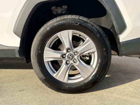 Used 2025 Toyota RAV4 XLE image 7