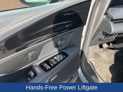 Used 2025 Lincoln Nautilus Premier w/ Equipment Group 102A image 14