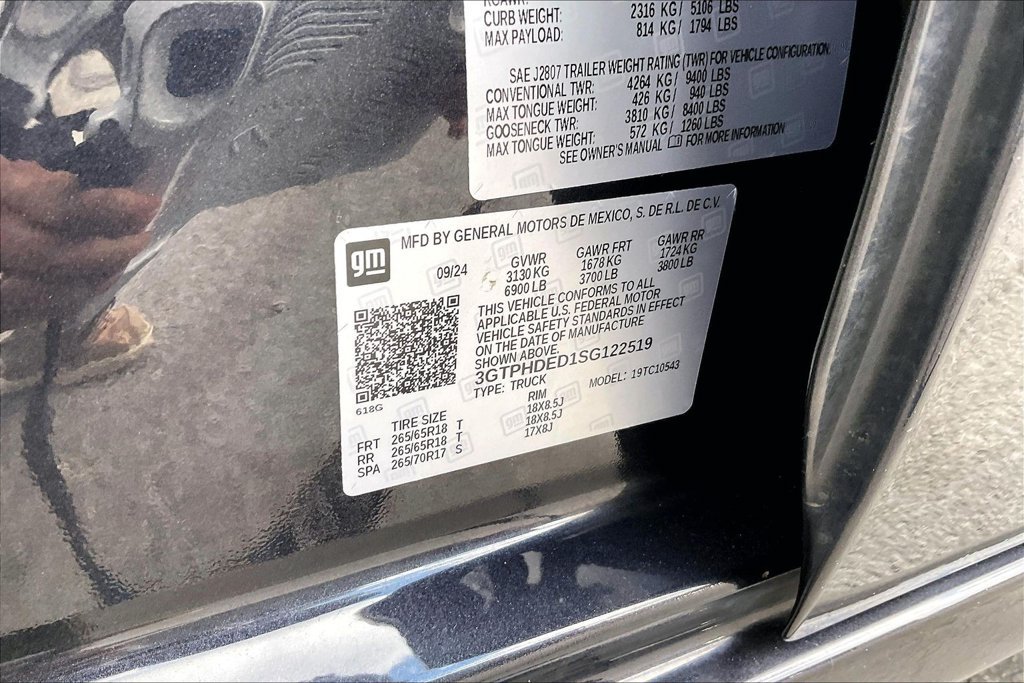 Used 2025 GMC Sierra 1500 SLT RWD image 19