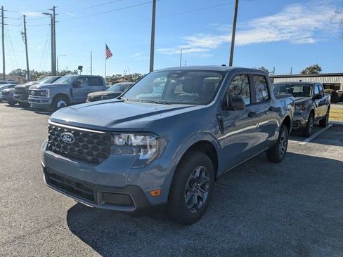 New 2026 Ford Maverick XLT image 7