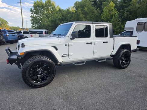 Used 2021 Jeep Gladiator Sport w/ Quick Order Package 24Q 80Th AWD/4WD image 4