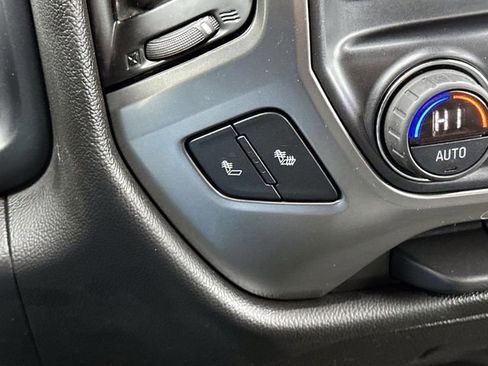 Used 2018 Chevrolet Silverado 1500 LT w/ All Star Edition image 28