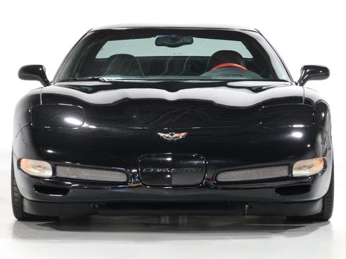 Used 2002 Chevrolet Corvette Z06 w/ Memory Pkg image 36