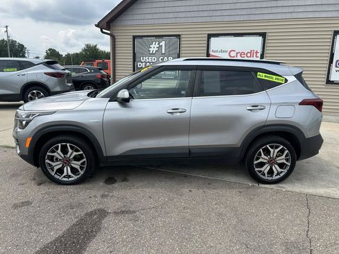 Used 2021 Kia Seltos S AWD/4WD image 8