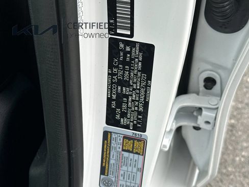 Certified 2024 Kia Forte LXS image 27