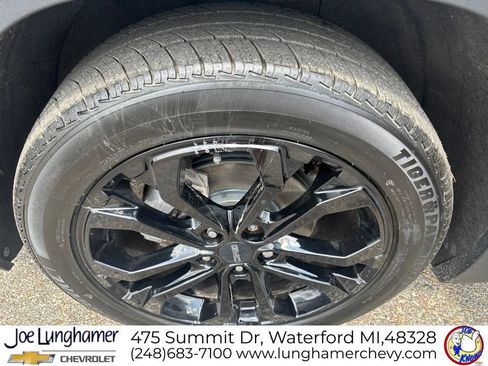 Certified 2019 GMC Terrain SLT w/ Preferred Package AWD/4WD image 13