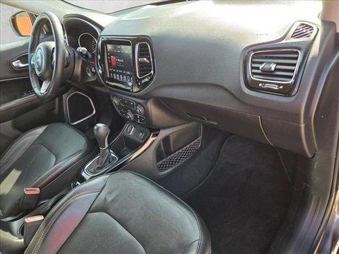 Used 2019 Jeep Compass Limited image 21